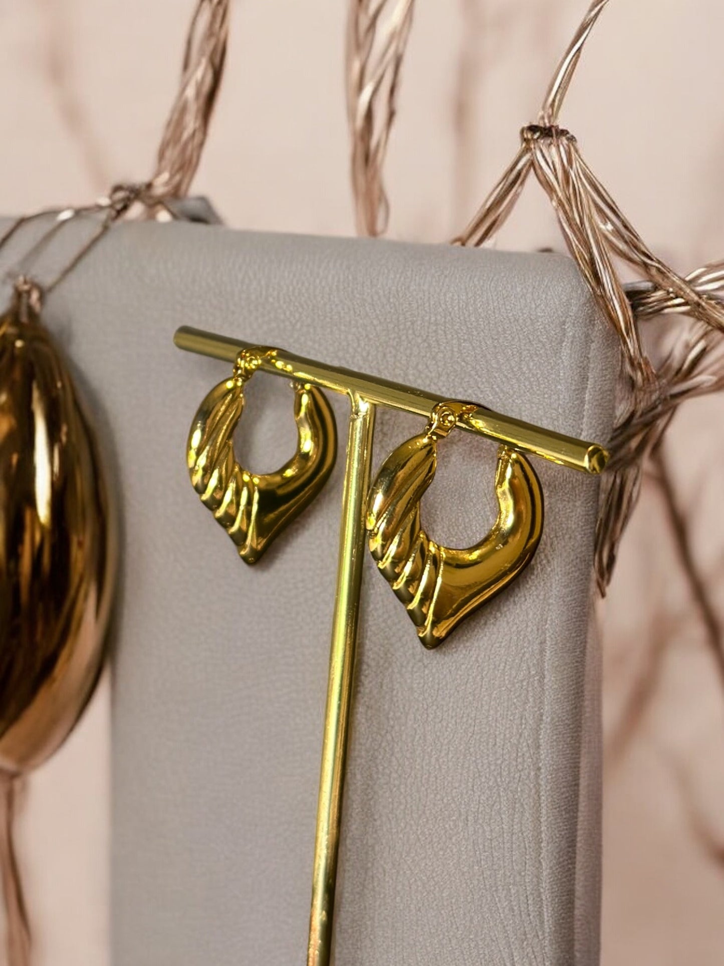 Pendientes Pokohi
