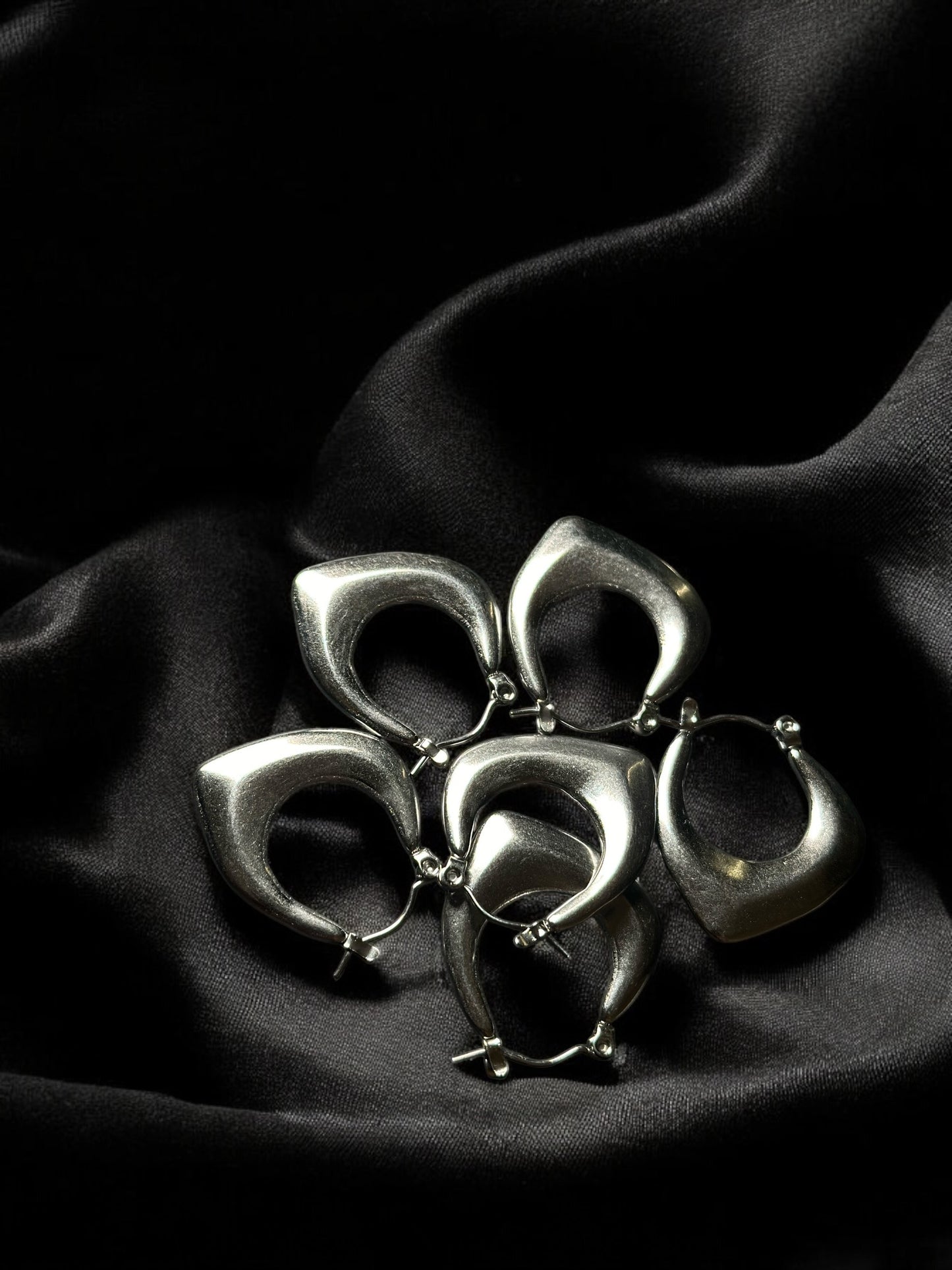 Pendientes ʻĪlio
